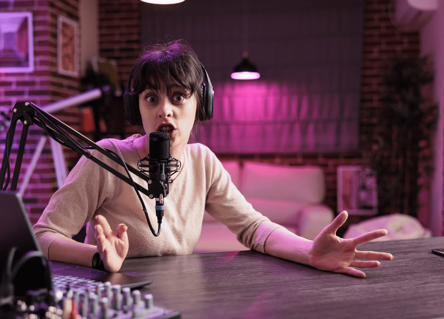 Cambiador de voz Ghostface para podcasts de terror